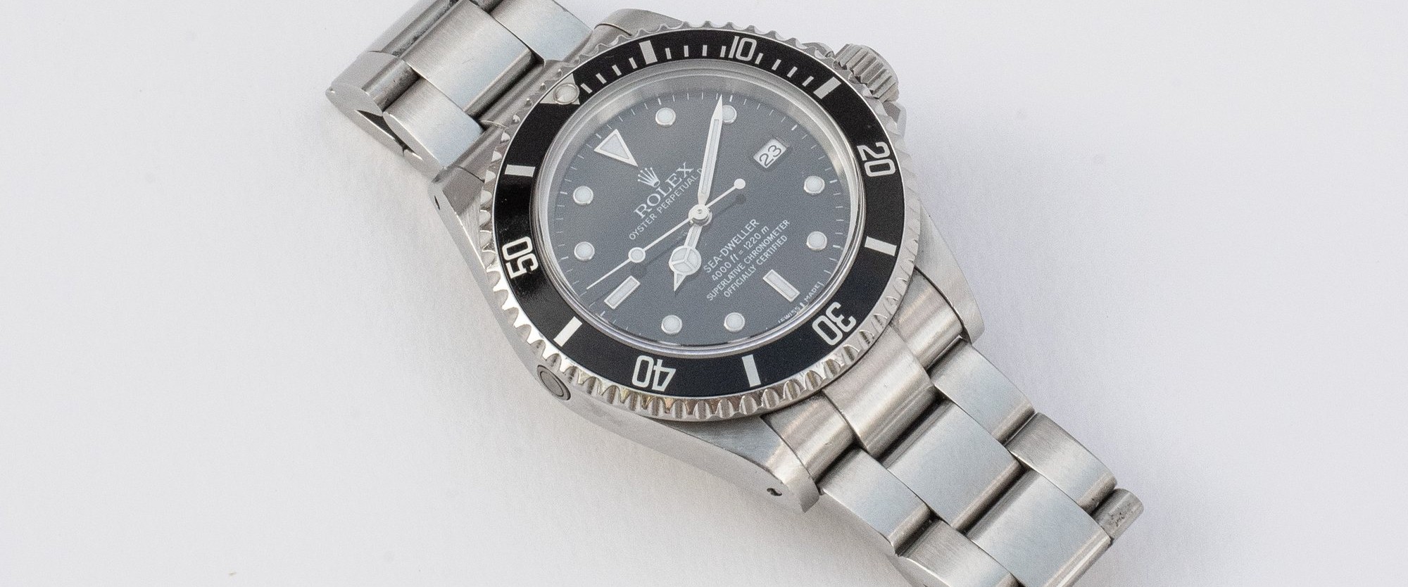 Rolex Sea-Dweller 16600, close-up van de wijzerplaat door Studio Chrono