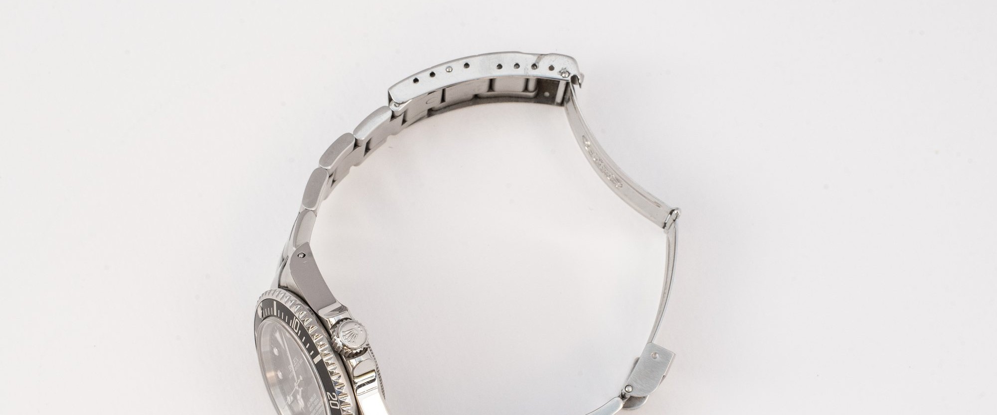 Rolex Sea-Dweller 16600 — detailopname van kast en Oyster-band, door Studio Chrono